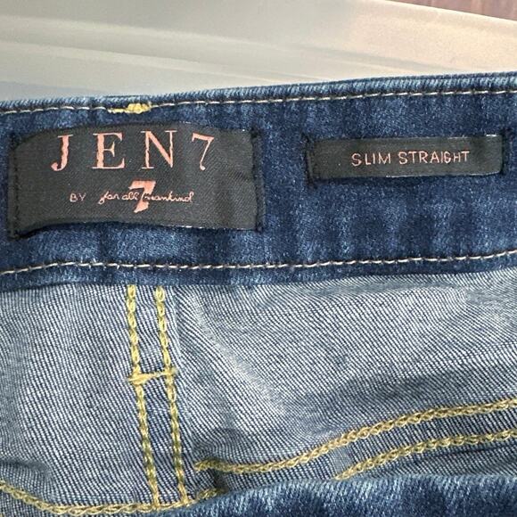 7 For All Mankind Jen7 Slim Straight 14 - Picture 4 of 5